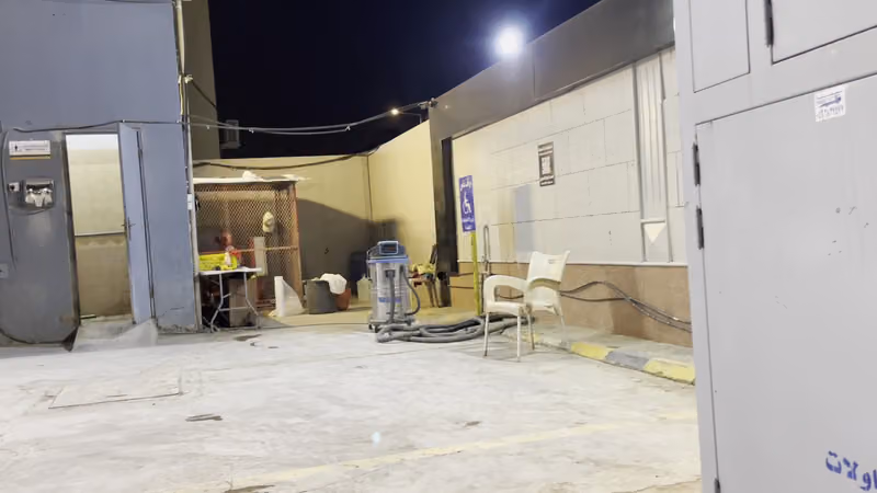 R050-Liter Gas Station|محطة لتر
