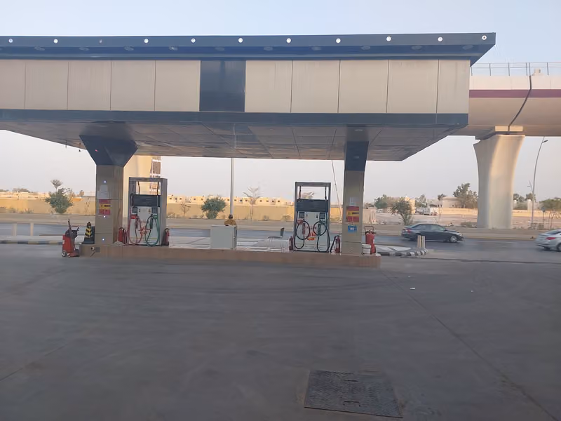 R050-Liter Gas Station|محطة لتر