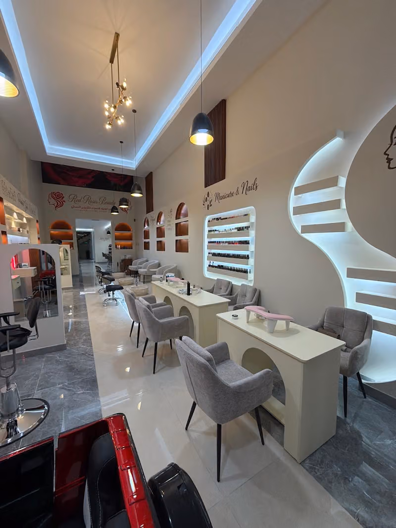 Red Roses ريد روزيس صالون
