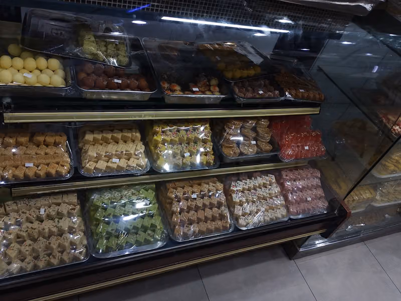 رفيق سويت