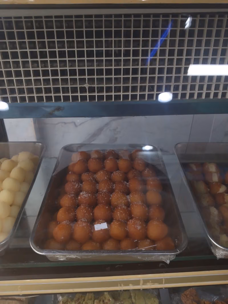 رفيق سويت