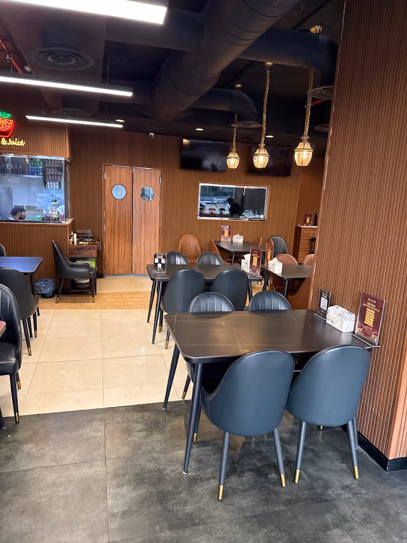 Riwayat Restaurant