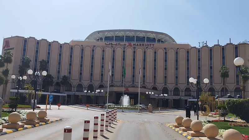 ماريوت المطار
