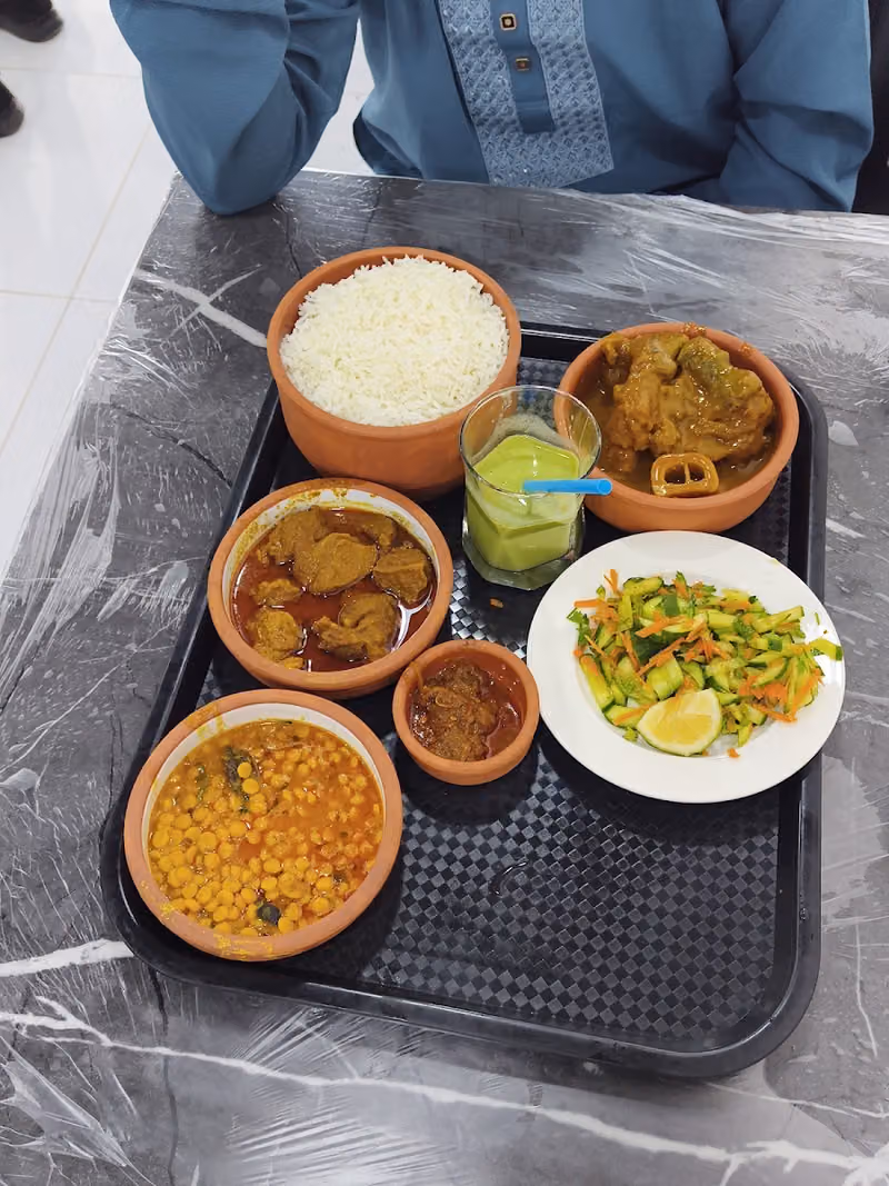 Rohmot Resturant-রহমত রেস্টুরেন্ট
