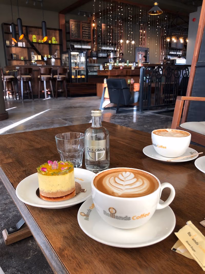 Rolllands Coffee