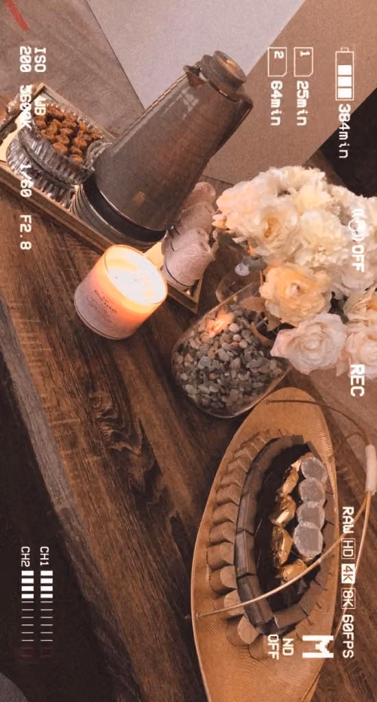 Roses Salon