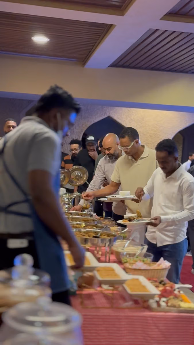 Round 12 Restaurant