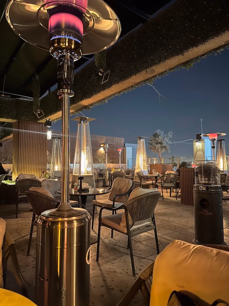 رواق لاونج VIP اوت دور rawaq lounge out door