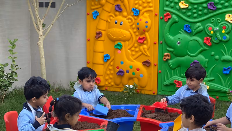 روضة أنير الاهلية
