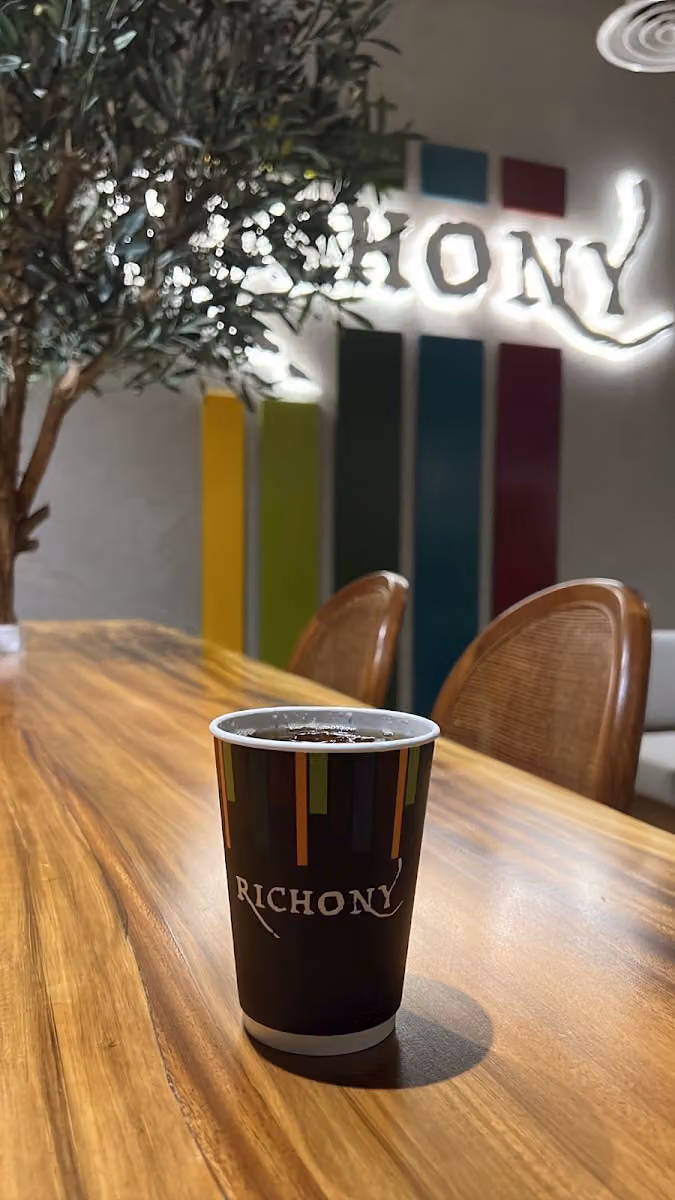 Richony Cafe