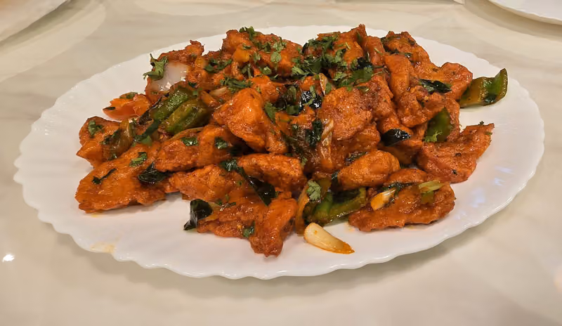 Saffron Tree Restaurant مطعم شجرة الزعفران
