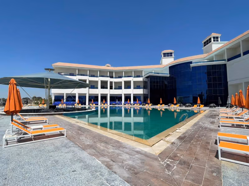 Safwaa Pools | صفوة المسابح للمقاولات