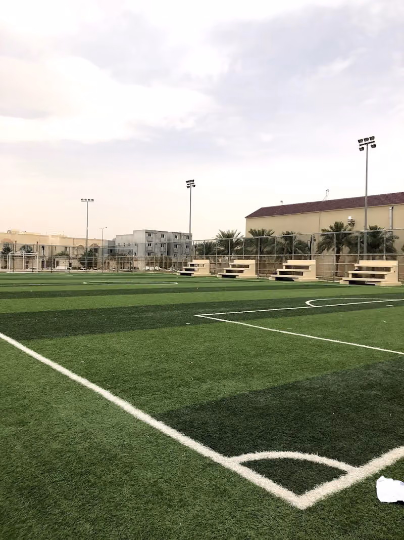 ساحة البلدية بحي المغرزات