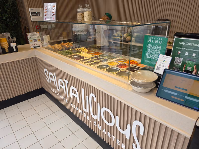 Salata Licious - U Walk