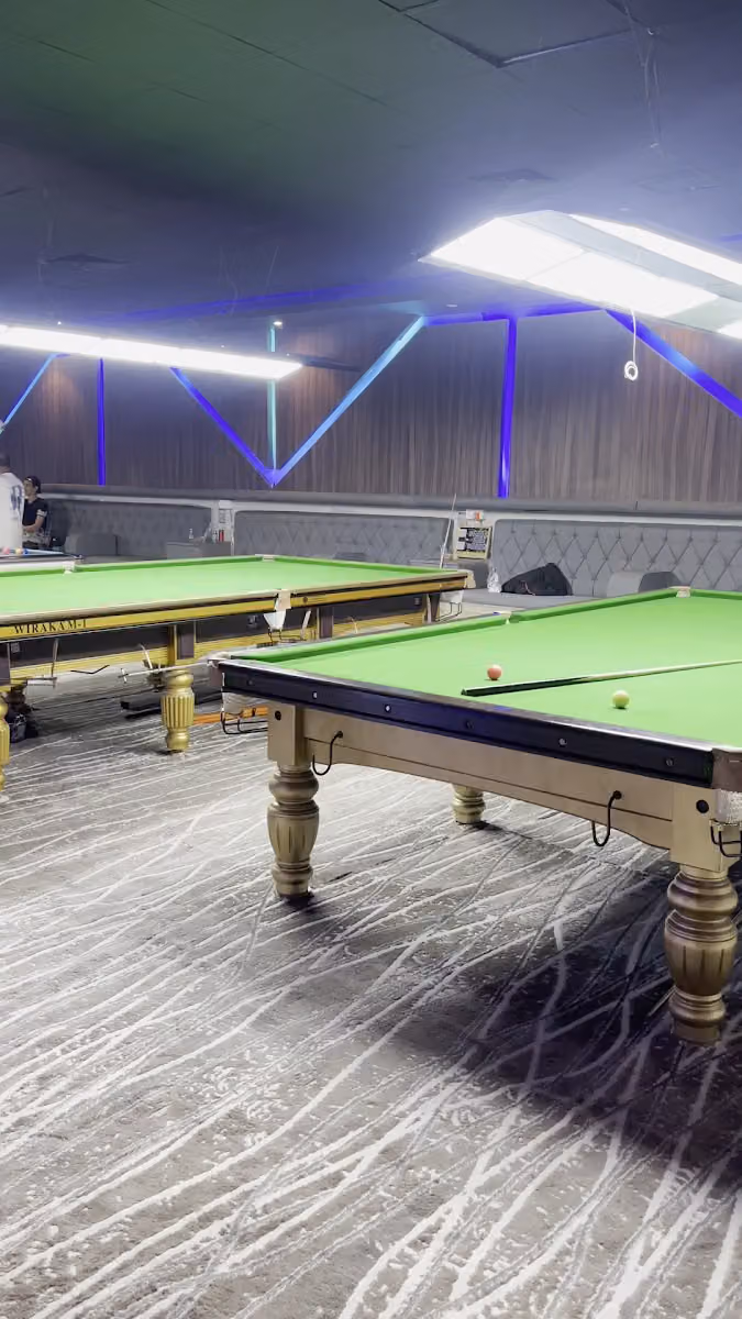 صالة المشاهير للبلياردو والسنوكر | Almashaheer Snooker & Billiards Hall