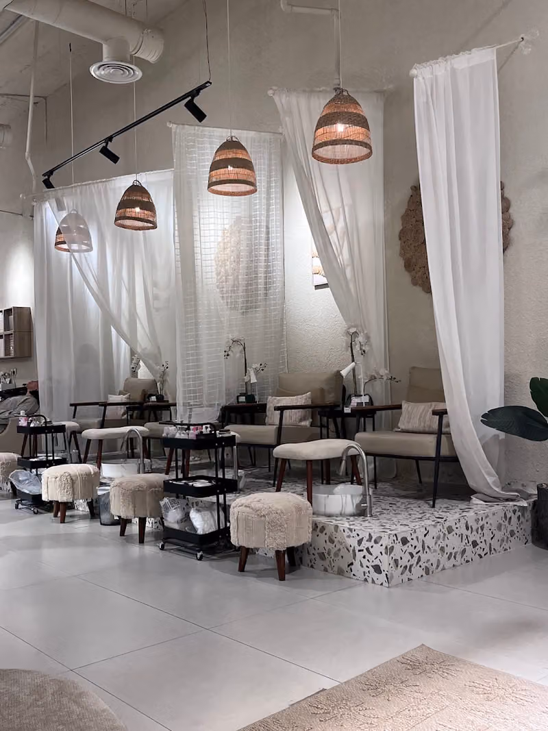 Salon Velaris Beauty - صالون فيالاريس