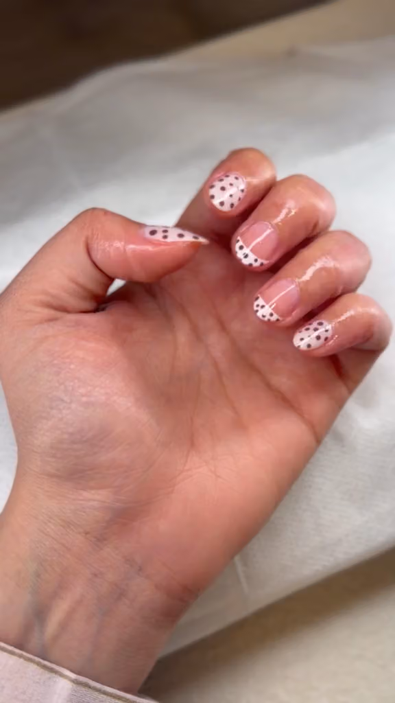 Salon Velaris Beauty - صالون فيالاريس