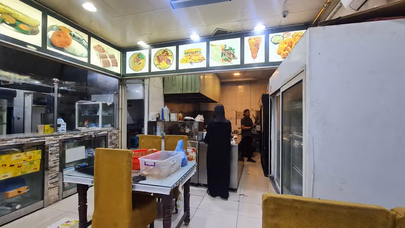 SALT N PEPPER RESTURANT(indian & Indonesia)