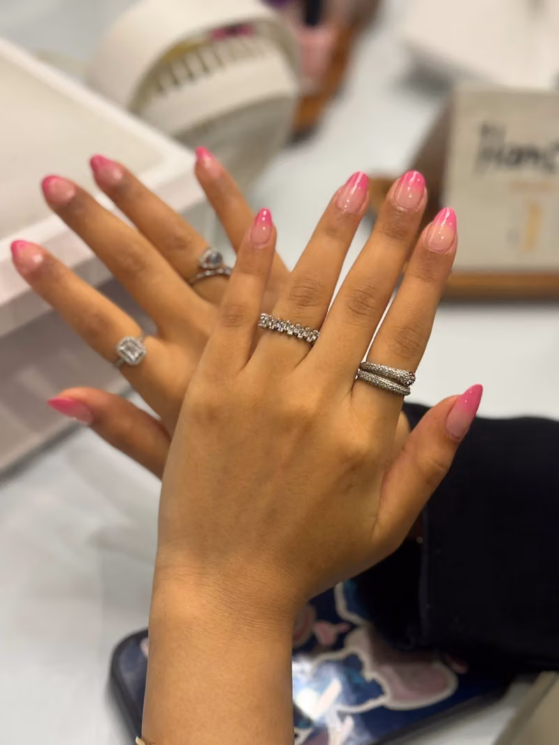 صالون افضل الأظافر- The Best nails