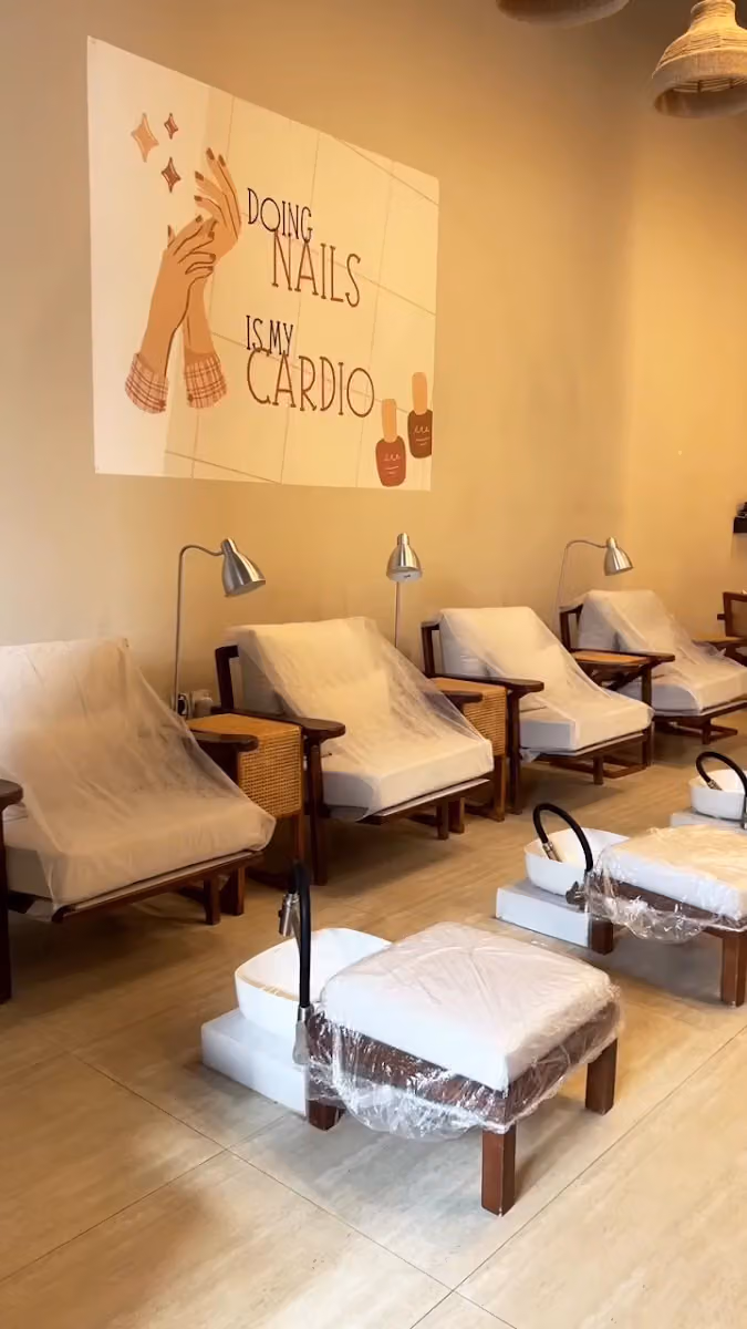 صالون الأظافر The Nail Salon