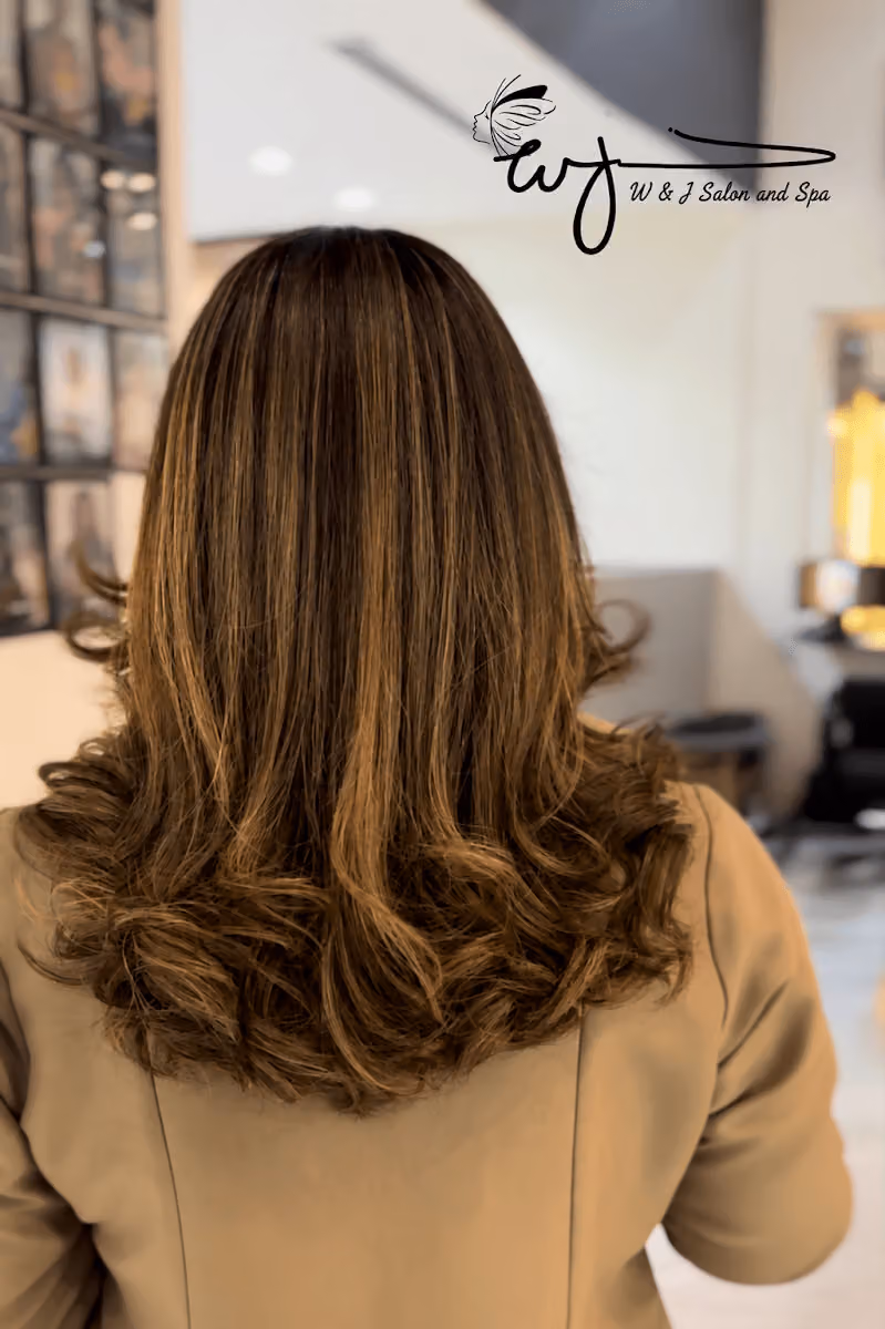 صالون دبليو اند جي | W&J Salon