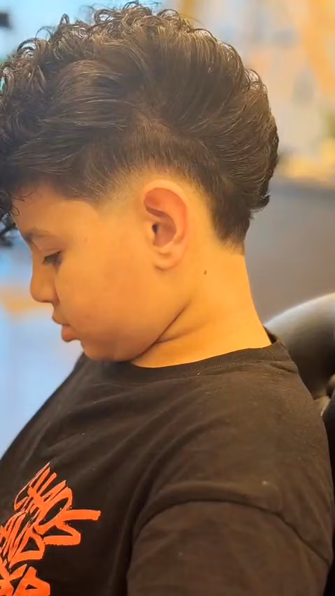 صالون في كات V cut