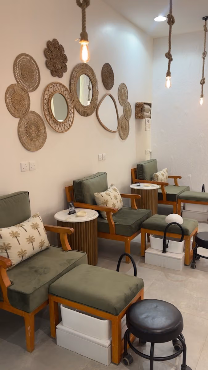 صالون خمرية للتزيين النسائي - Khamriyah beauty salon