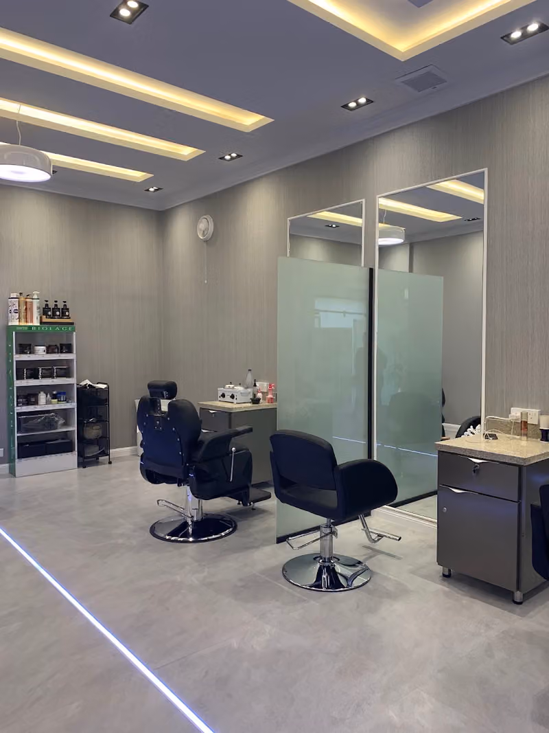 صالون مرايا الجمال..Beauty Mirrors salon
