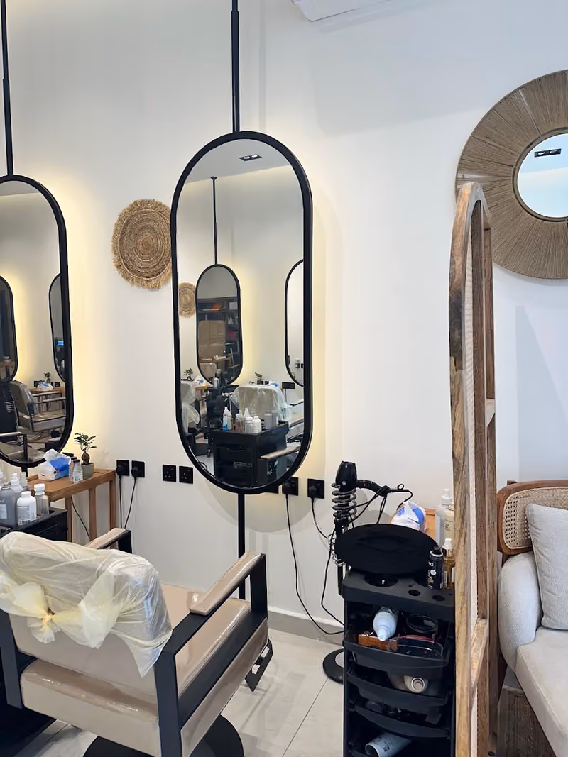 NOSHA HAIR SALON