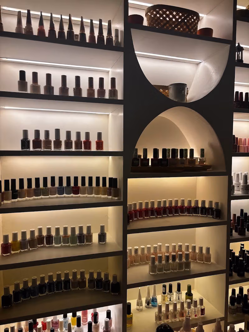 صالون قلوسوم Salon Glowssom