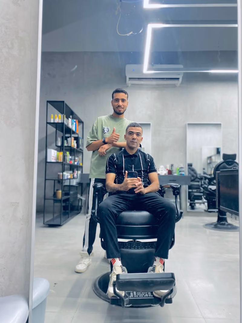 صالون شارب الشغموم للحلاقة - Sharip Alshagmum barber