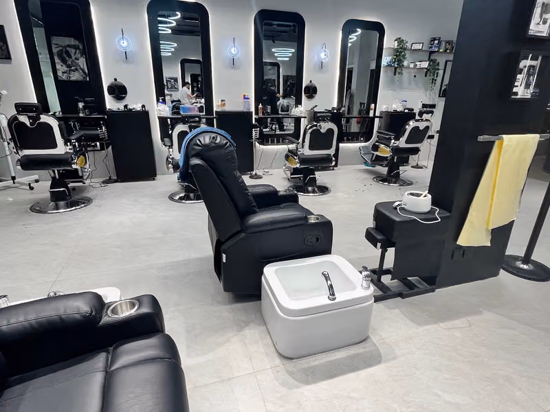 صالون سلسلة الامل/TURKISH BARBER HOPE SERIES