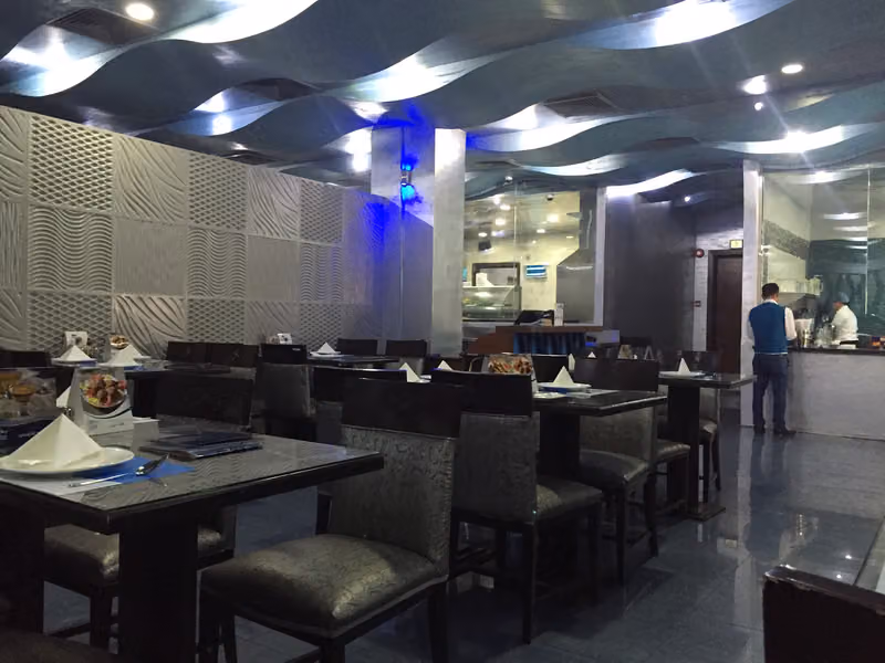 سمكتي بحريات
