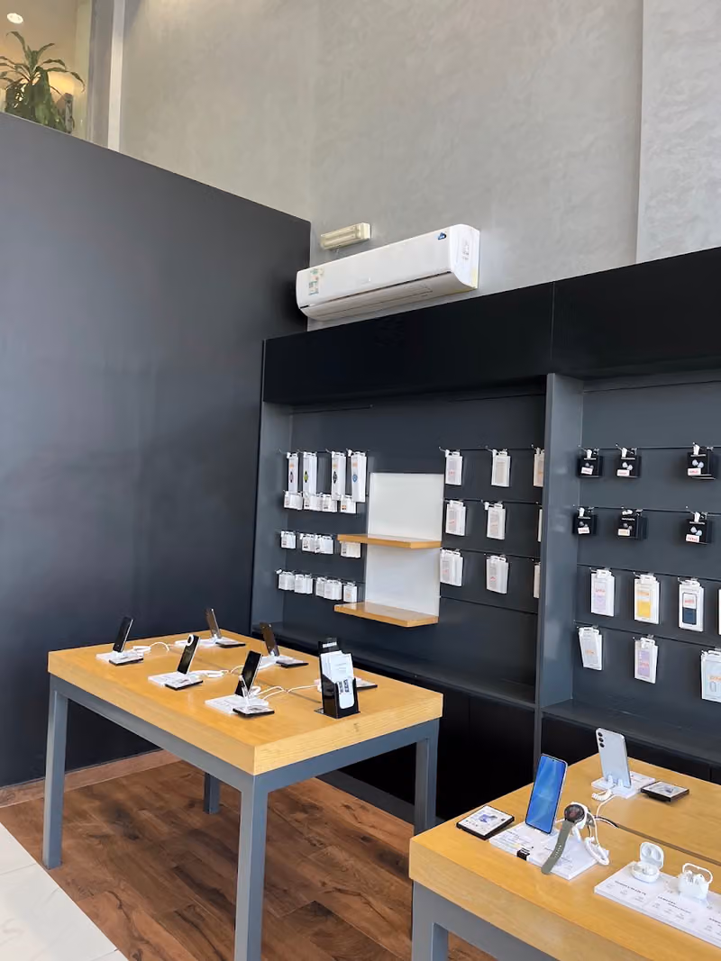 Samsung Authorized Service Center [Mobile ] - M2 RYD سامسونج مركز صيانة معتمد [الأجهزة المحمولة ]