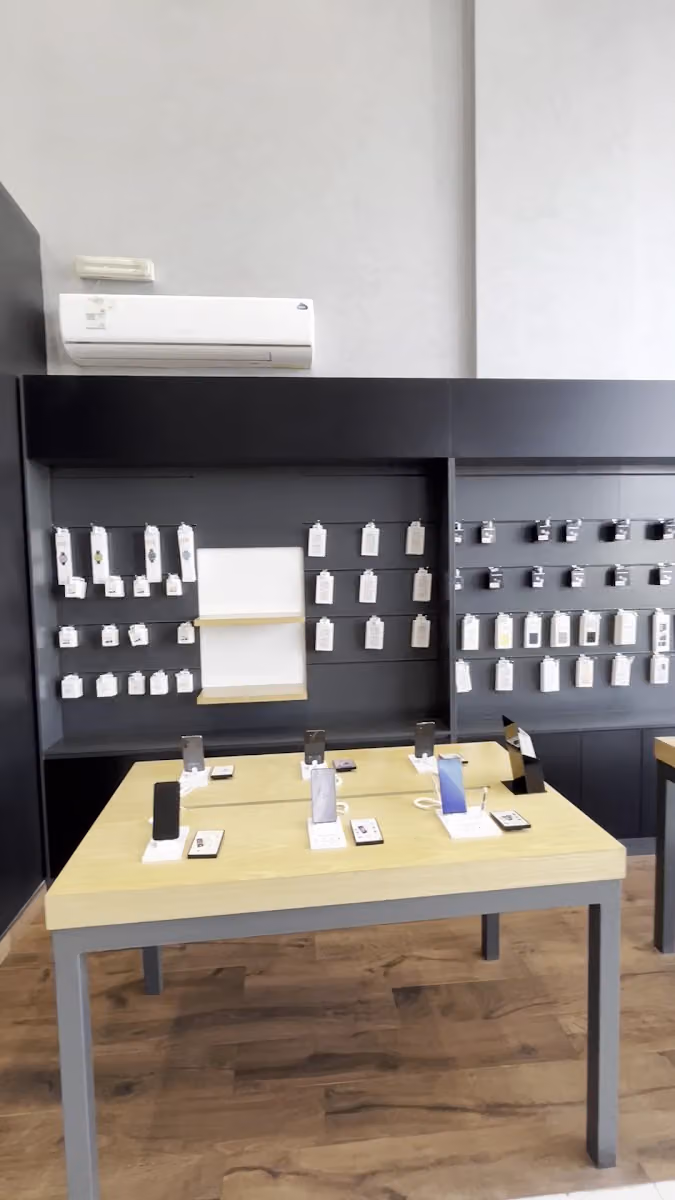 Samsung Authorized Service Center [Mobile ] - M2 RYD سامسونج مركز صيانة معتمد [الأجهزة المحمولة ]