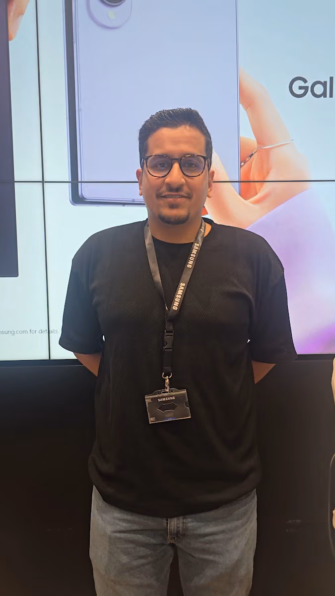 Samsung Experience Store Roshn Front