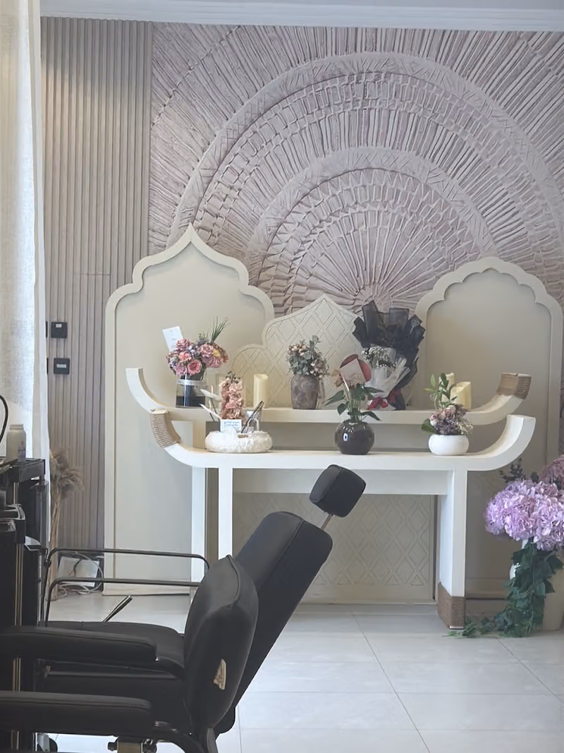 SARA LUXURY VIP
