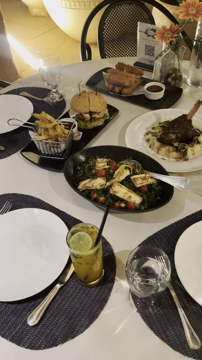 Sarabeth’s Bujairi - Award-Winning All-Day Dining Restaurant