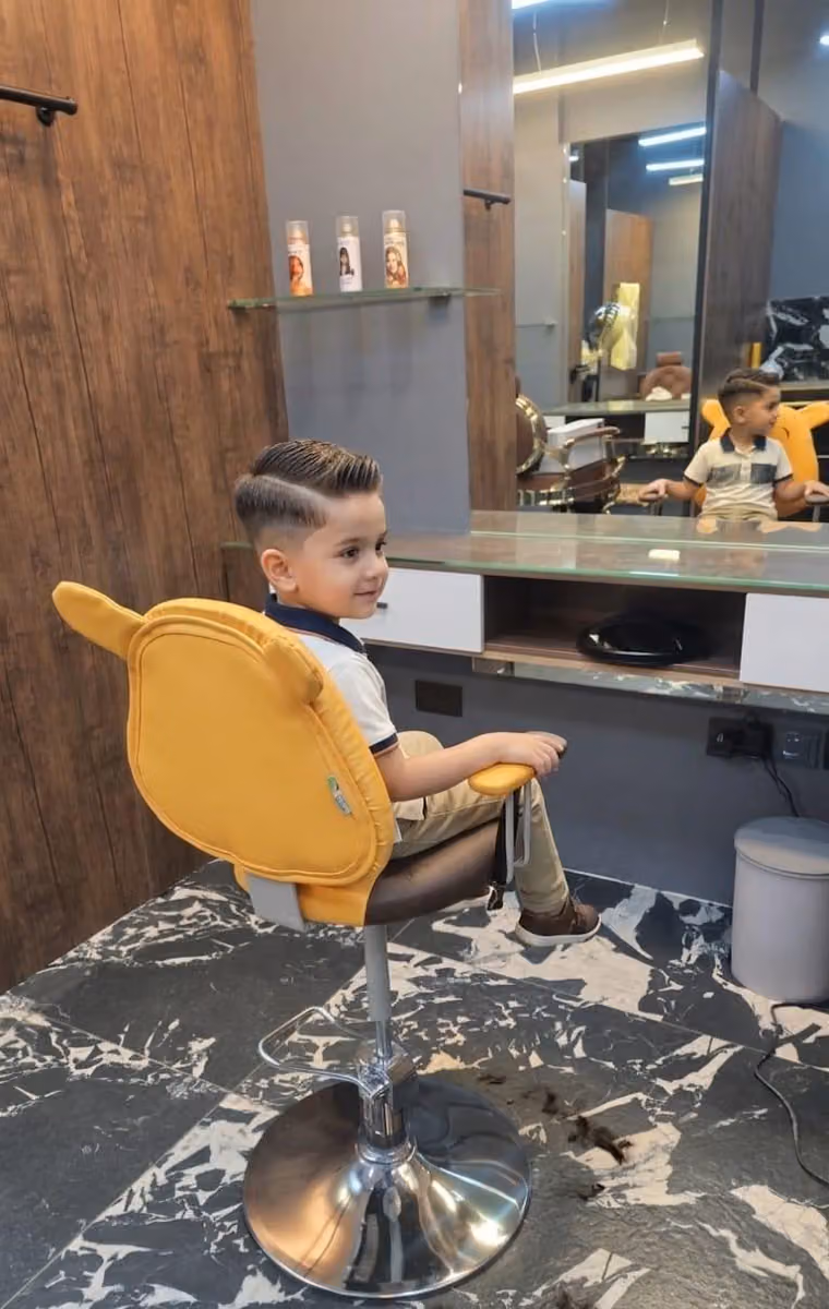 Saray Salon for Men Barbershop صالون سراي للحلاقة الرجالية