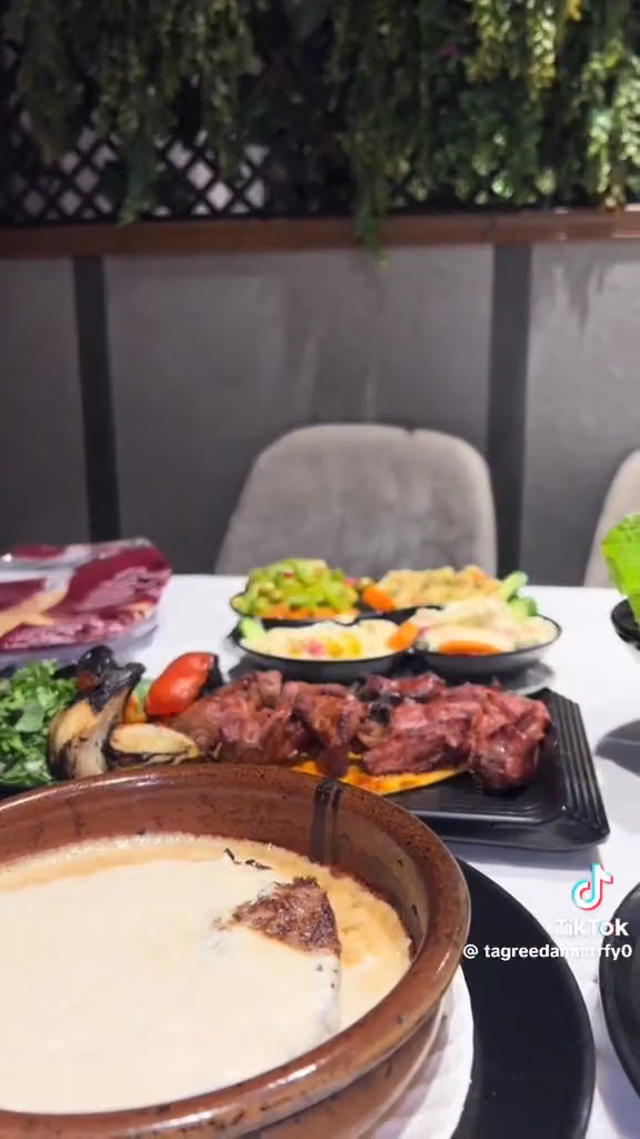 SARUJA RESTAURANT