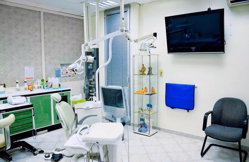 Saudi tecmar polyclinic