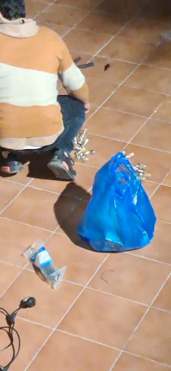 سبا كة ؤ كهرباء