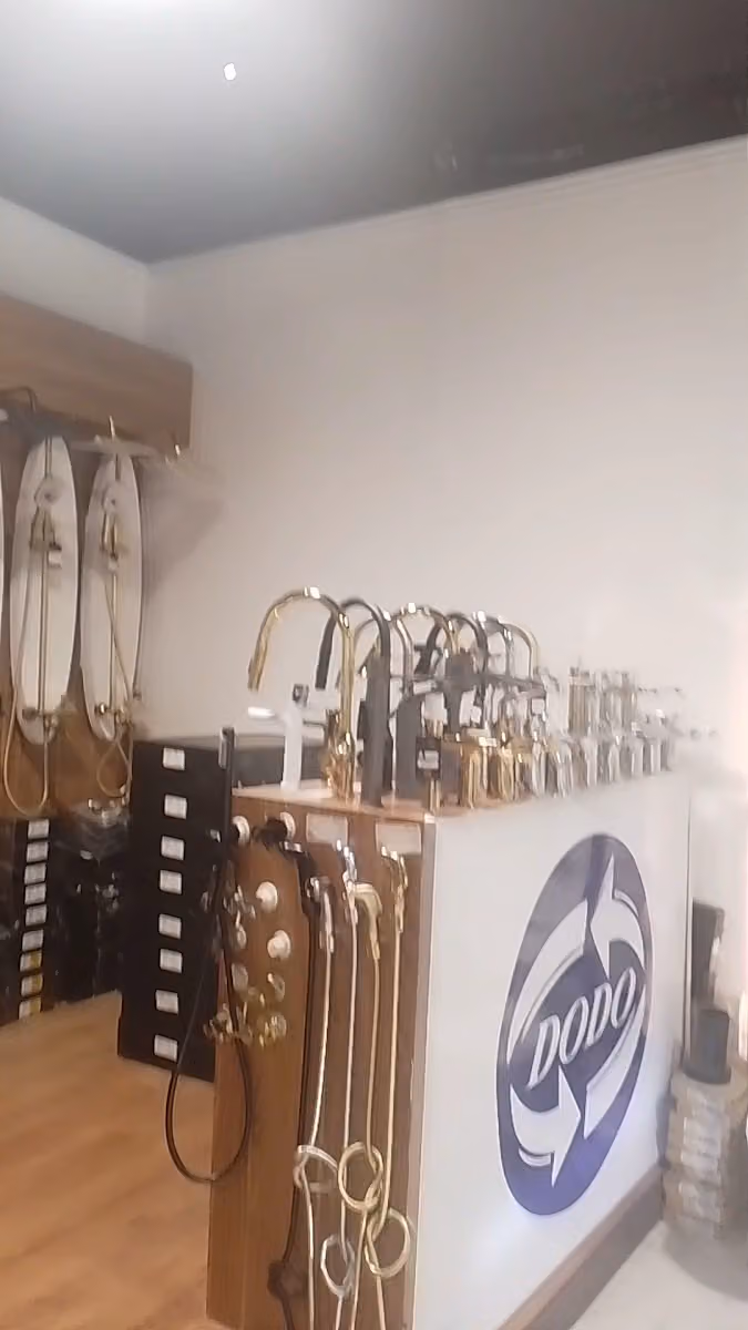 سباكة وكهرباء مؤسسة