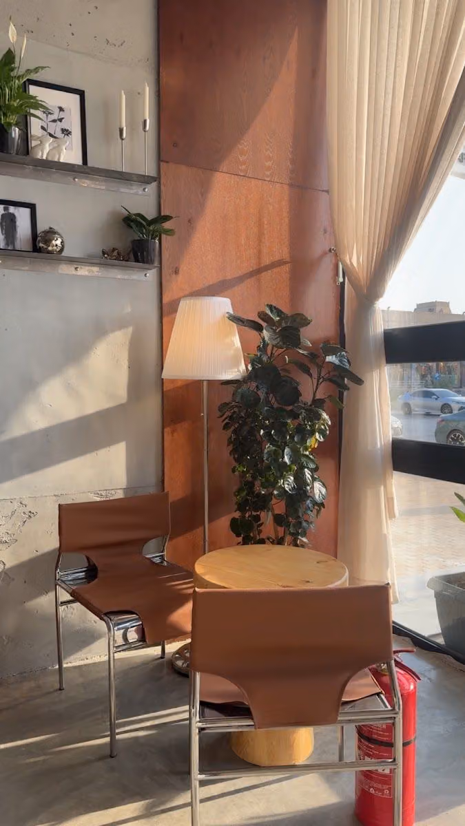 SCALE CAFE & BAR سكيل كافيه