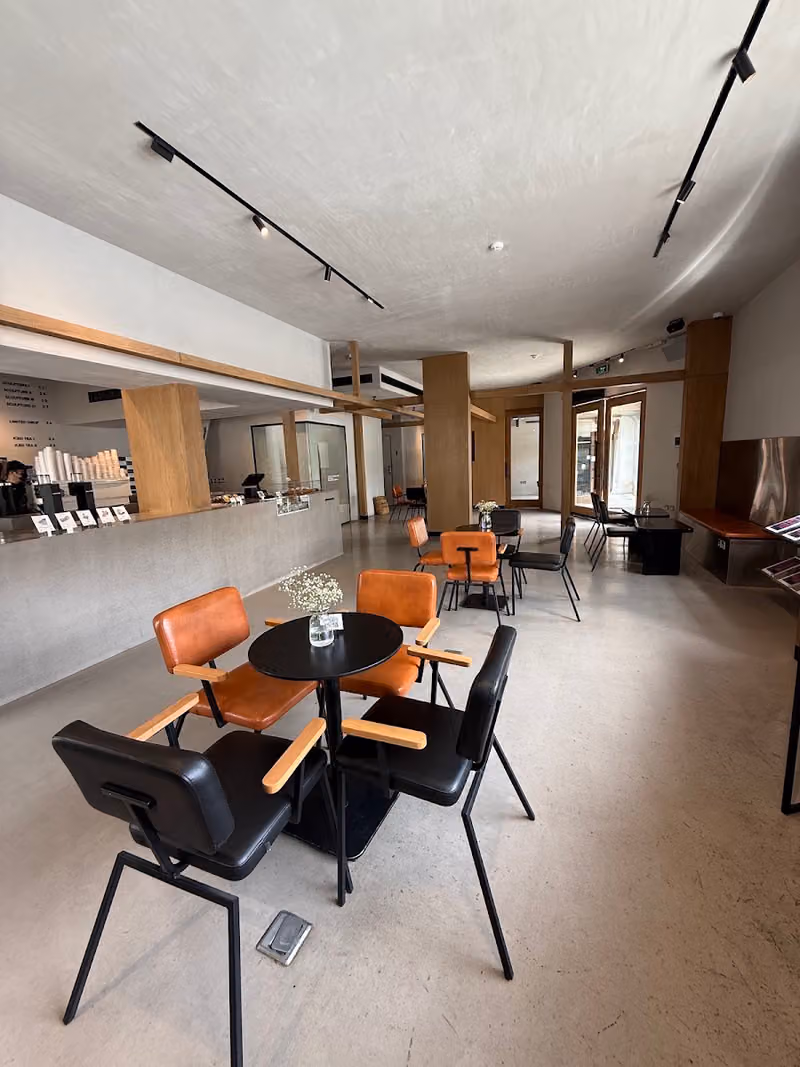 Sculpture Café