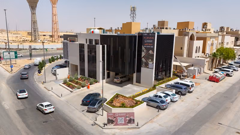 Selective Business Hub
