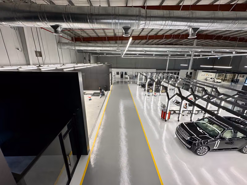 SEVEN Car Lounge - HQ