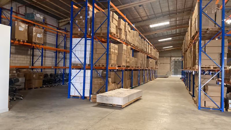 SH LOGISTICS - Freight Forwarding & Custom Clearance شركة الميناء الآمن للخدمات اللوجستية