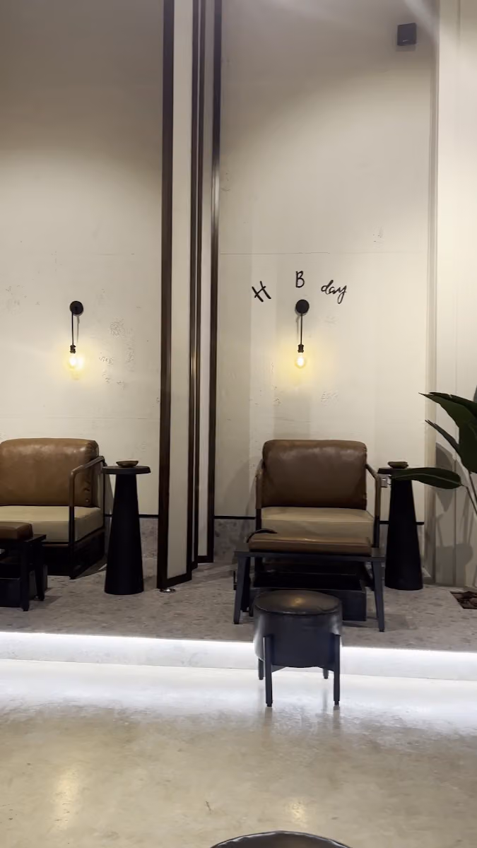 Shades Nail Spa