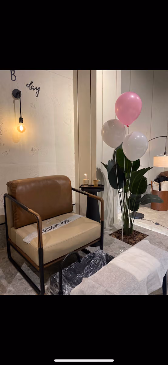 Shades Nail Spa